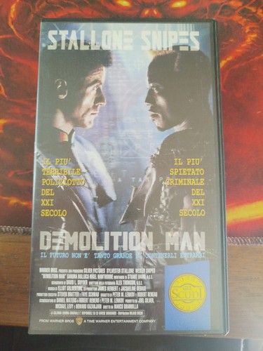 Demolition man con sylvester - demolition,