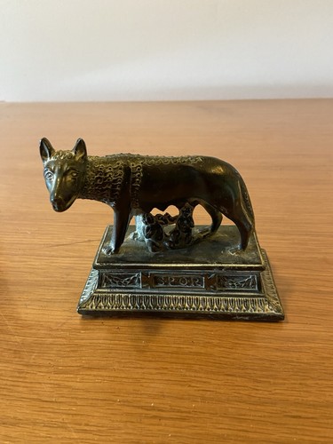 Statuette louve remus - remus, et