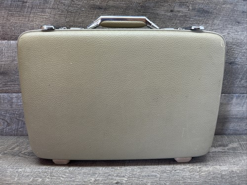 American tourister hardshell - american,