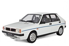 LANCIA DELTA 1600 1.6 HF TURBO I.E. R86 MARTINI MERCATO LAUDORACING LM108D 1/18
