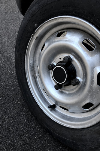 Cache moyeu peugeot - 205, /