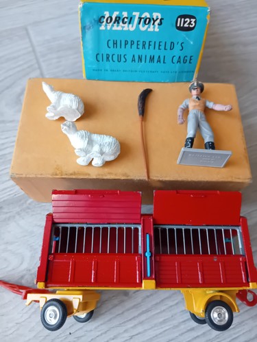 Corgi toys chipperfields - corgi,
