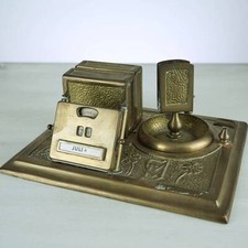 SET DA TAVOLO , CALENDARIO, PORTA SIGARETTE  E POSACENERE