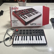 Akai Professional Mini MKII -