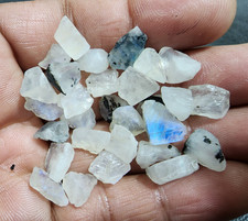 Bellissima pietra di luna