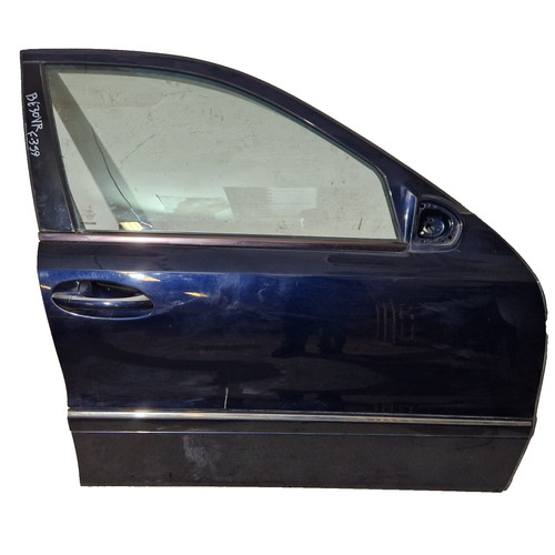 Be30 mercedes benz - mercedes-benz, w211