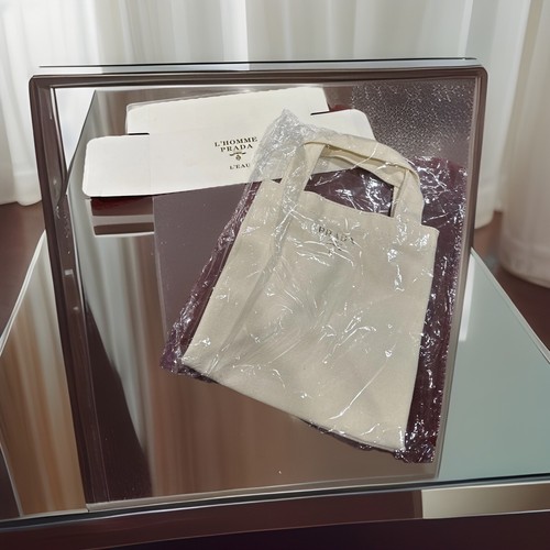New sealed authentic - sealed, prada