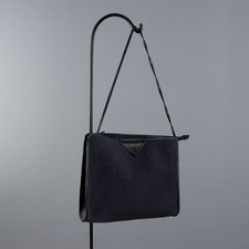 Yves Saint Laurent Borsa