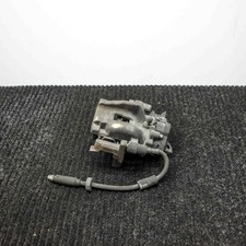 Supporto cross country posteriore destro Volvo V60 II 32217364 2.0 benzina 31404762