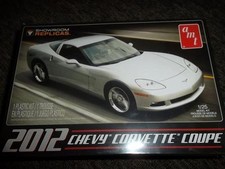 AMT 1/25 2012 Corvette Coupe