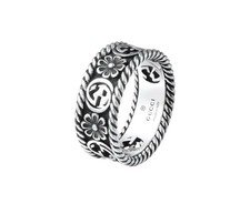 Anello Gucci in argento ad
