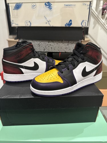 Air jordan mid true - mid,