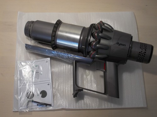 Dyson v11 main body big - main, &