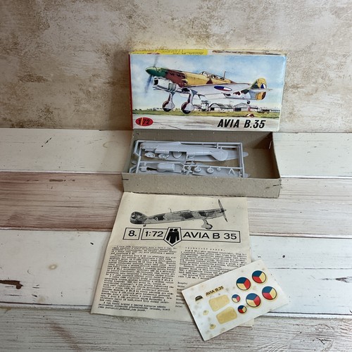 Models avia 35 1 72 - kp, 1:72