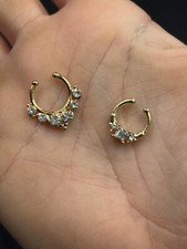 Due Piercing finto per il naso NO FORO in Acciaio chirurgico con veri zirconi