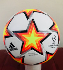 Nuovo pallone calcio ufficiale