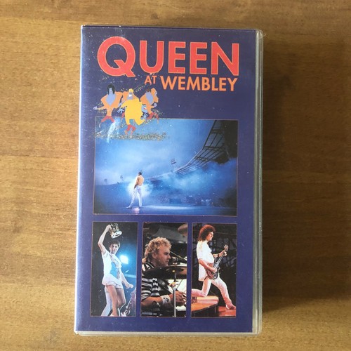 Queen wembley vhs - queen,