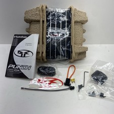 Amplificatore audio per auto