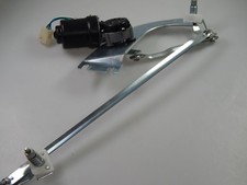 Tergicristallo con motore -