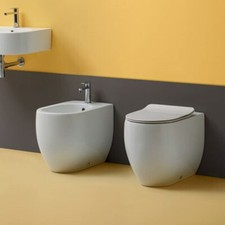 Sanitari filo muro Kerasan Flo 56 vaso bidet coprivaso slim rallentato