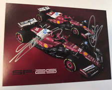 2025 SCUDERIA FERRARI F1 SF-25 CARTOLINA ORIGINALE 15x21 FIRMATA LECLERC & HAMILTON