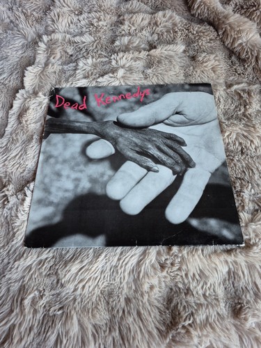 Dead kennedys plastic - dead,