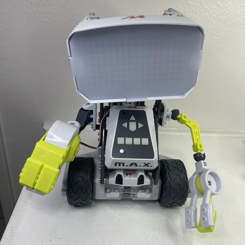 Robot giocattolo interattivo