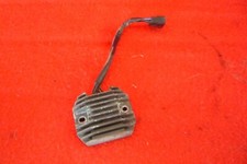 REGOLATORE DI TENSIONE