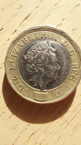 One pound coin 2016 moneta - moneta, una