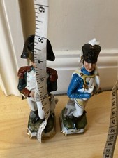 Statuine porcellana militare