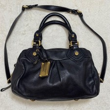 MARC by MARC JACOBS Classic Q