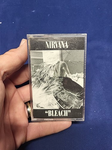 Nirvana bleach cassette - nirvana, 1989