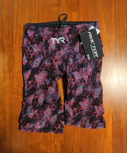 Tyr avictor supernova - tyr,
