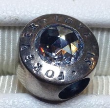 Pandora "L'amore è per