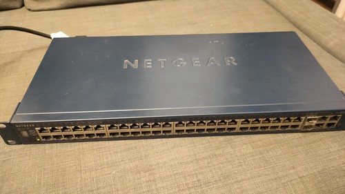 Netgear prosafe fs752ts 4 - netgear,