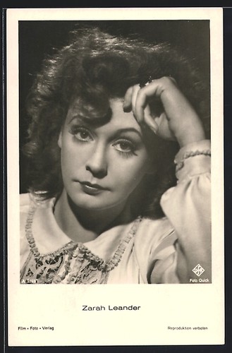 Attrice zarah leander con uno - attrice,