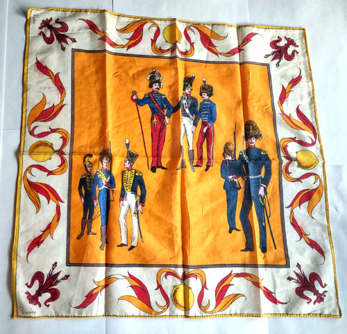 Foulard uniformi antiche