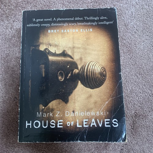 House leaves 2nd edition - house, of