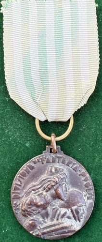 Medaglia in bronzo - -,