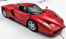 AUTO HOT WHEELS 2002 MATTEL ENZO BELLISSIMO MODELLO FERRARI SCALA 1/18 NUOVO