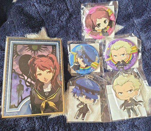 Persona goods set - goods,