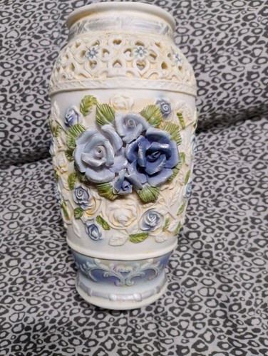 Vaso gesso bianco con - gesso,