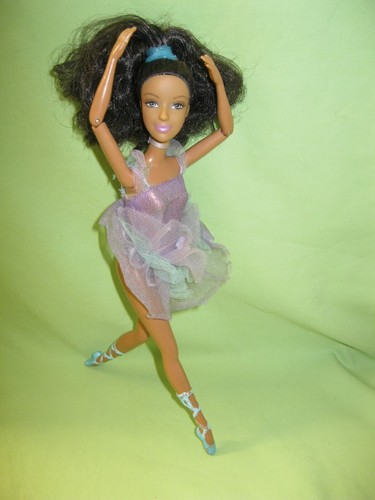 J8890 barbie 2006 - 2006, edizione