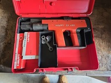 Bullonatrice Hilti DX 450 con