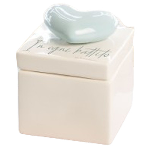 Scatola quadrata con - , cuore