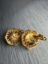 Orecchini Chanel placcati oro