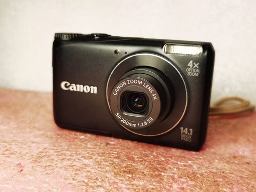 Fotocamera digitale canon - fotocamera,