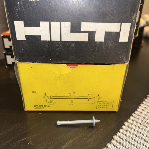Hilti - scatole, 164