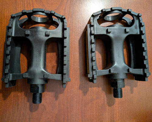 Coppia pedali bici piattaforma