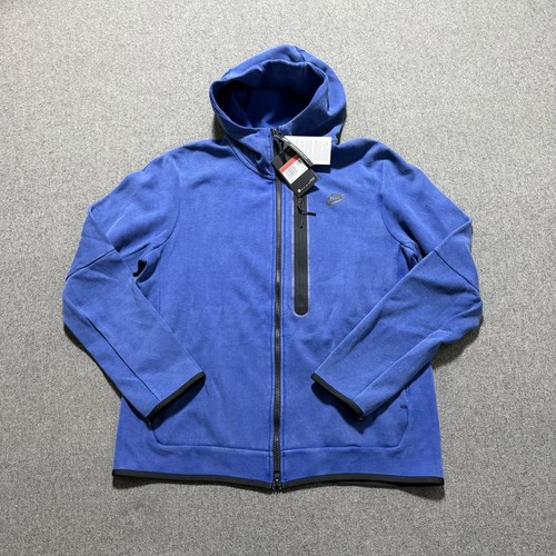 Nwt nike sportswear tech - nwt,
